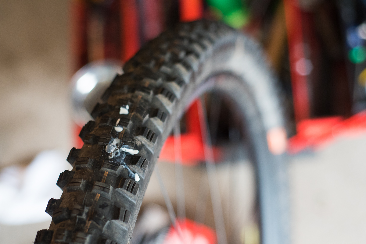 Kit réparation crevaison pneu vélo VTT tubeless avec rustines Vélox
