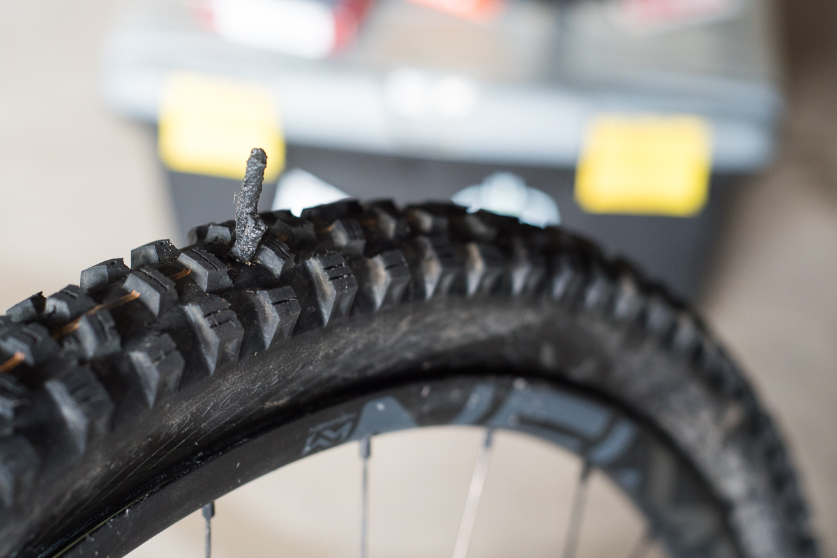 Kit de réparation de pneu de vélo pour VTT Vélo Tubeless Pneus en alliage  d'aluminium Fix Crencture